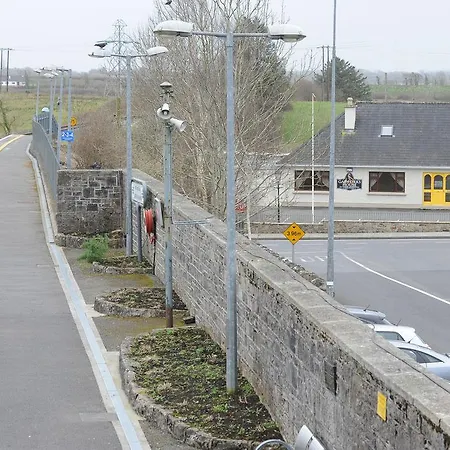 بيت للعطل Gasworks House Carrick on Shannon